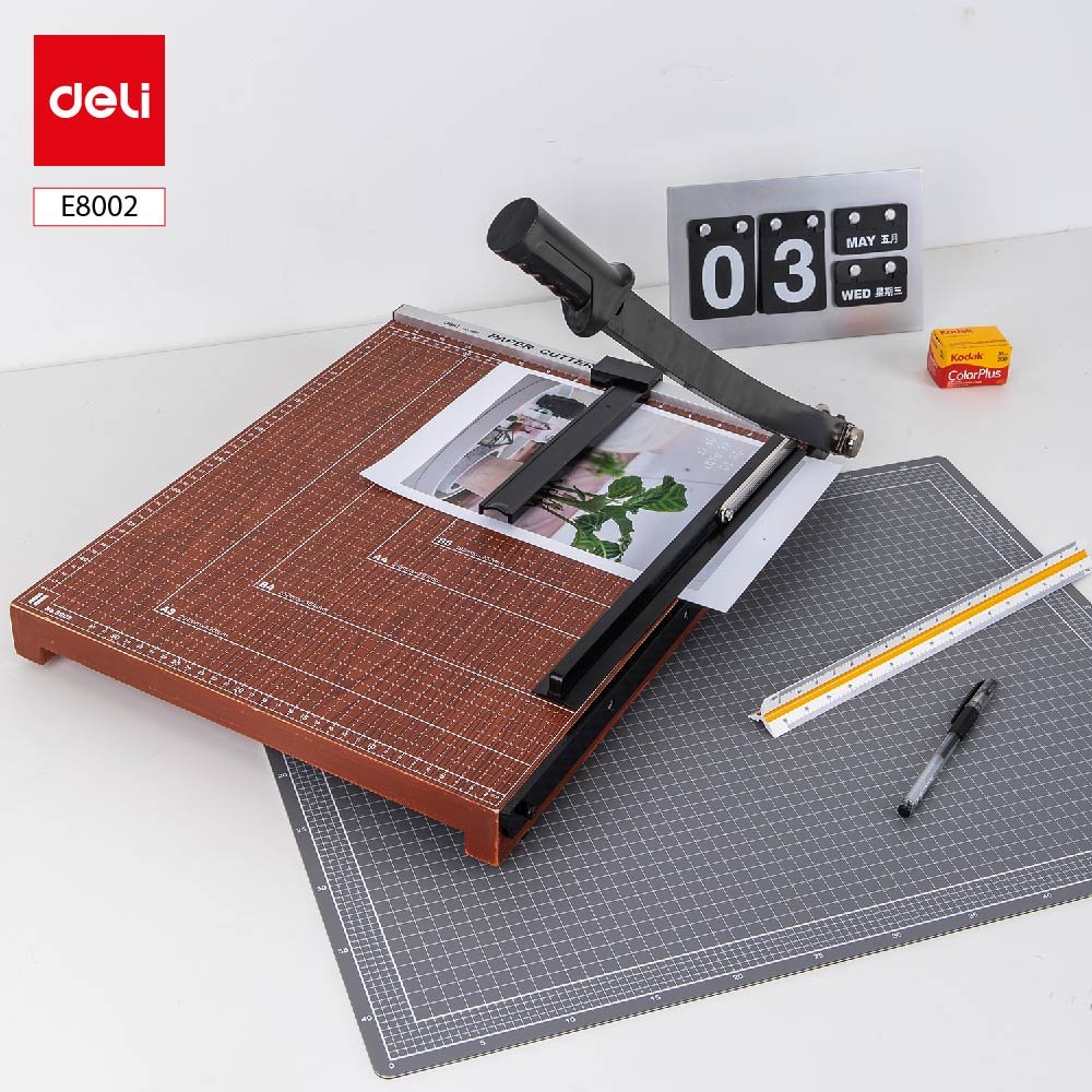 ديلي مقطع ورق سكين معدن - طبلية قياس A3 - مقبض وقفل حماية - بني - E8002